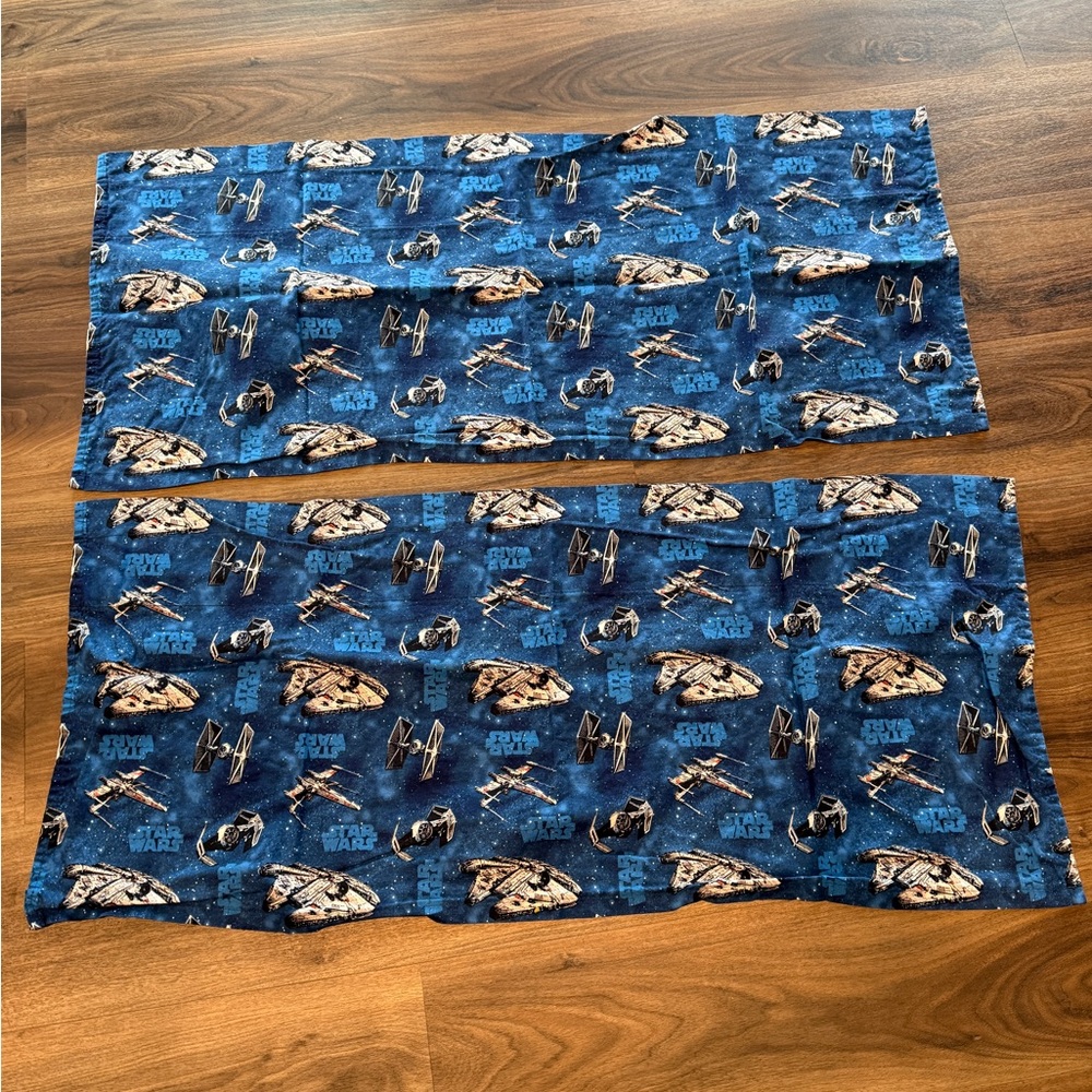 Star Wars design Blue Curtain valances (2) Like new.